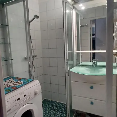 Apartment Elegant 30 M2 Dans 4 Etoiles Agde