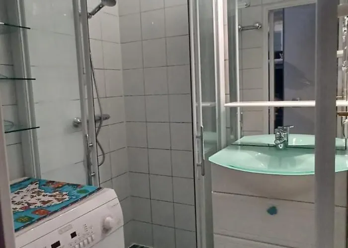 Apartment Elegant 30 M2 Dans 4 Etoiles Agde