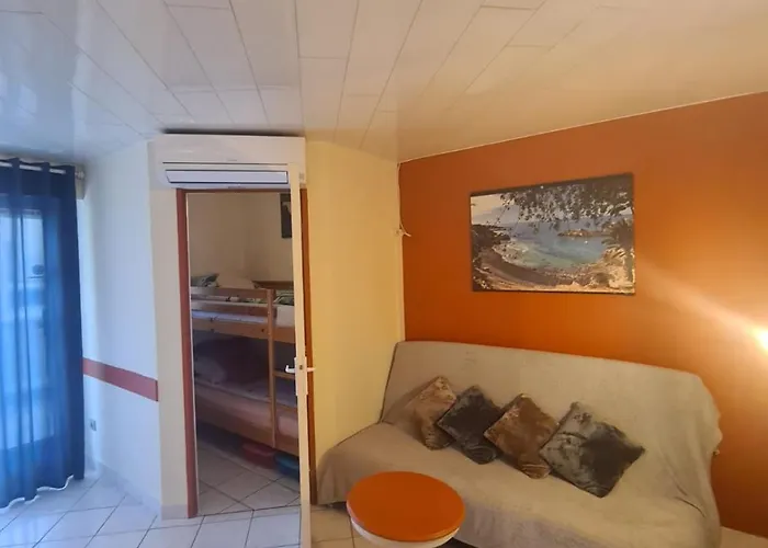 Apartment Elegant 30 M2 Dans 4 Etoiles